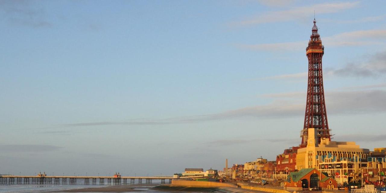 Bamber House - Large Modern Home & Perfect Location Blackpool Exterior foto